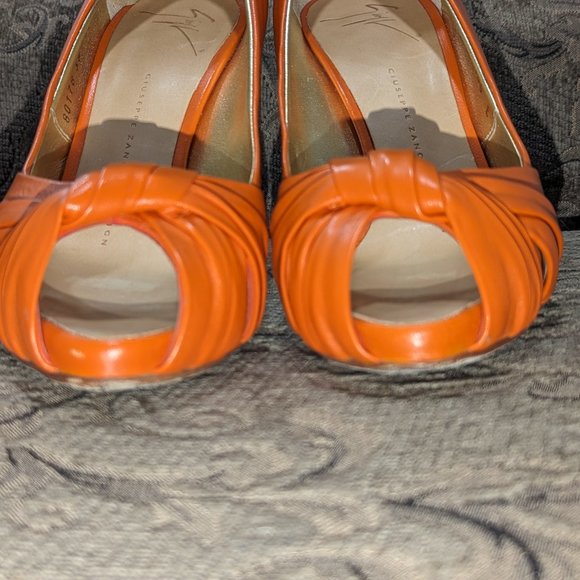 LIKE NEW with Box Giuseppe Zanotti Orange Leather Open Toe Heels size 38 - Picture 4 of 7